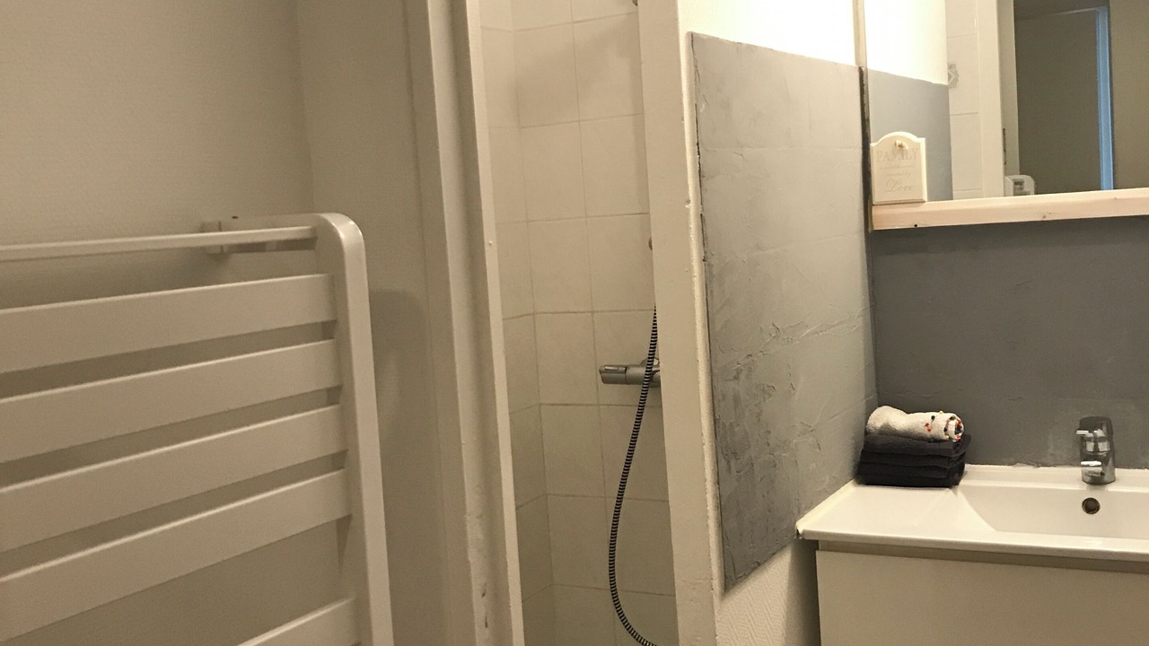 Photo of Bathroom in Quartier du Stade