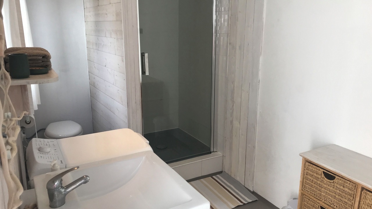 Photo of Bathroom in Quartier du Stade