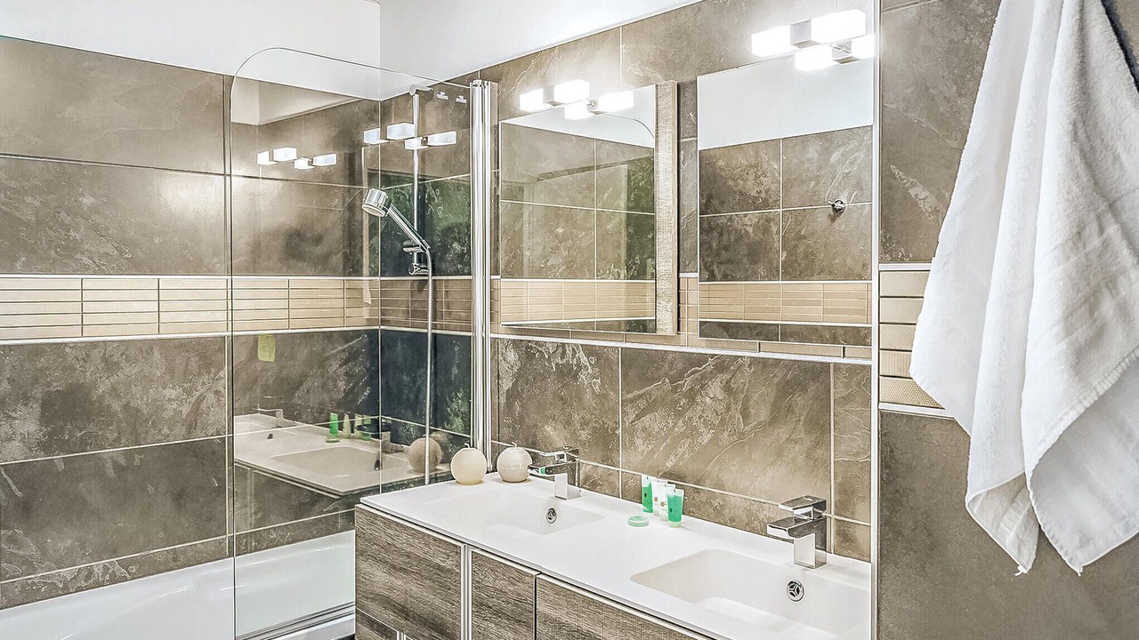 Photo of Bathroom in Biarritz
