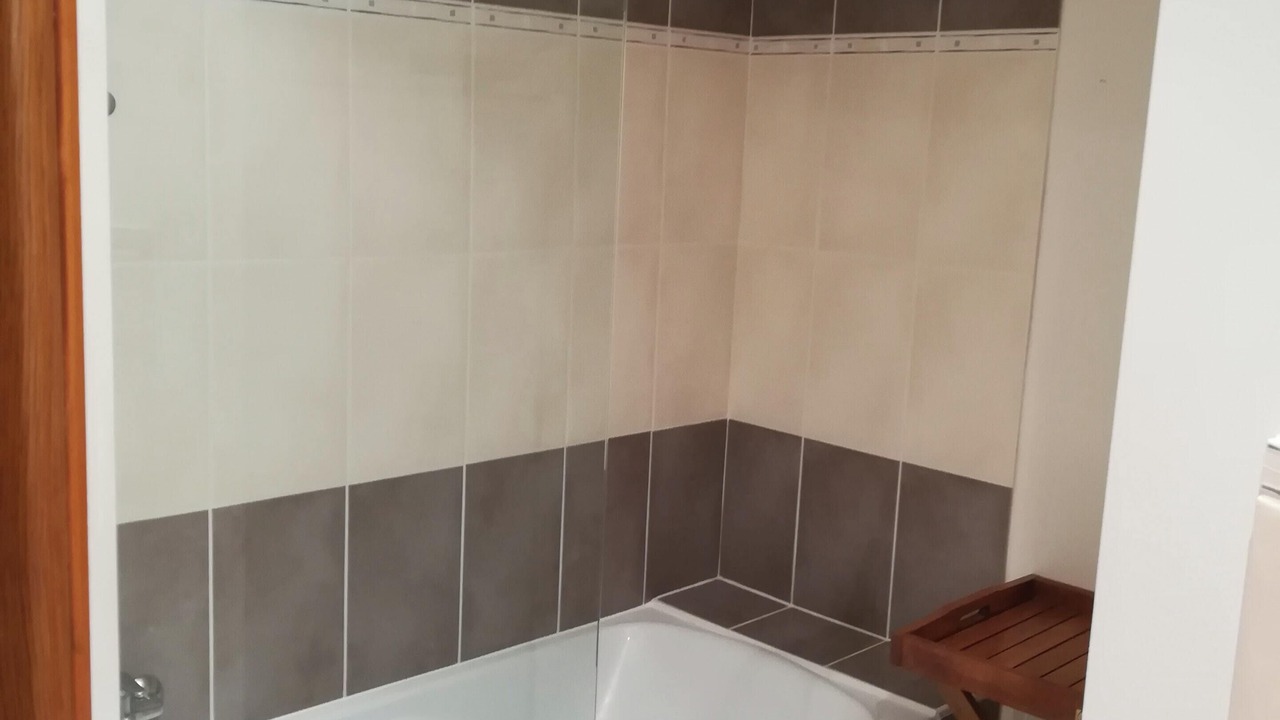 Photo of Bathroom in Saint-Pierre-de-Cole