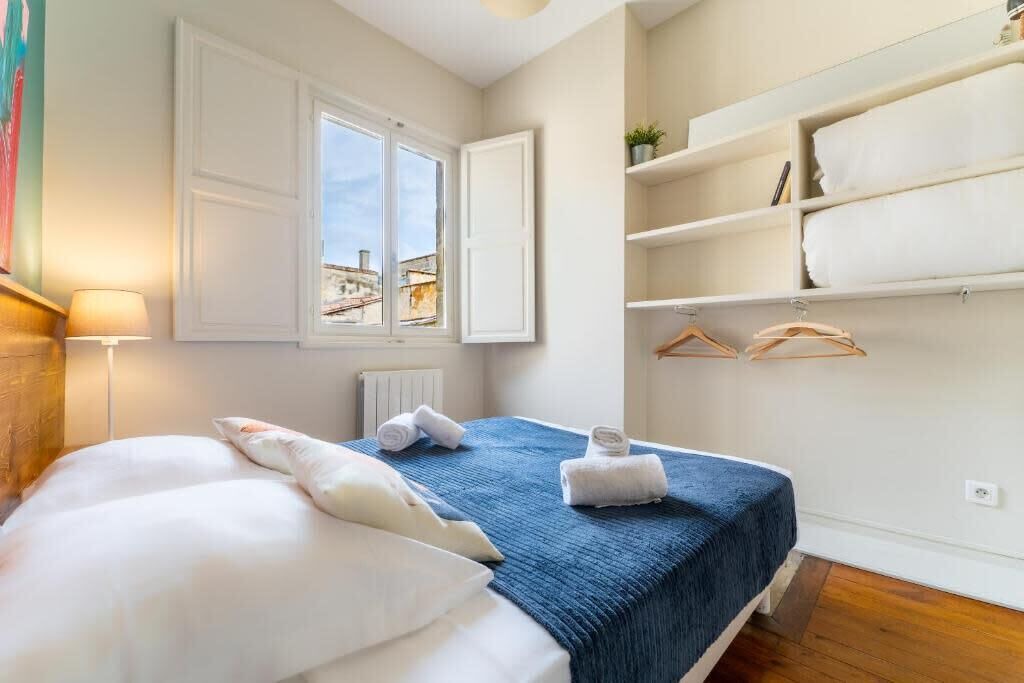Photo of Bedroom in Hotel de Ville - Quinconces