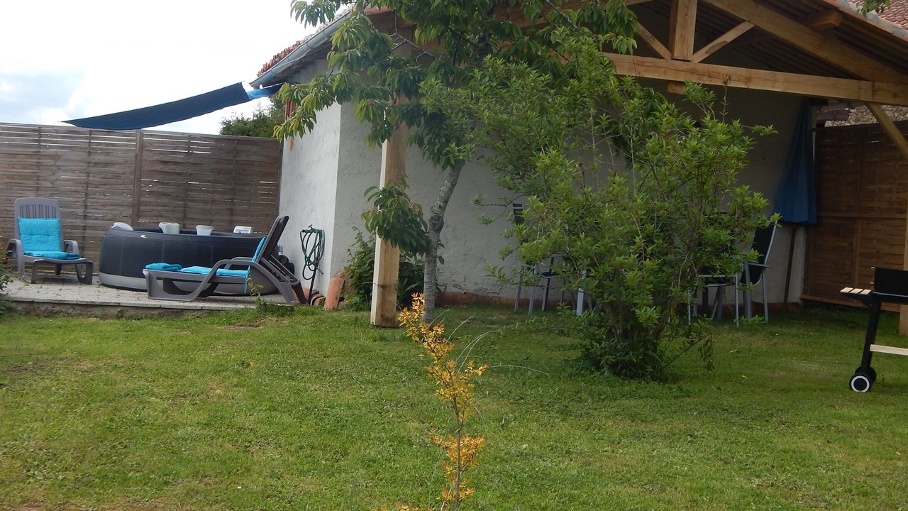 Photo of Patio Balcony in Bussiere-Badil