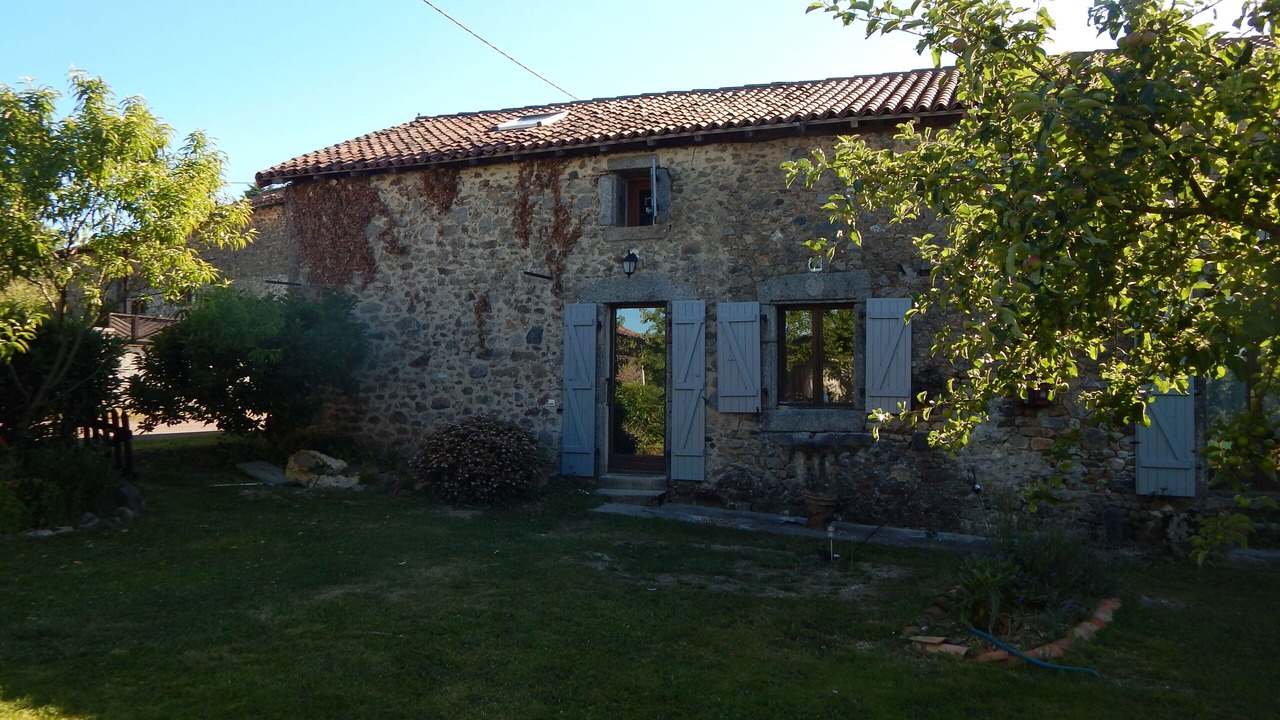 Photo of Outdoor in Bussiere-Badil