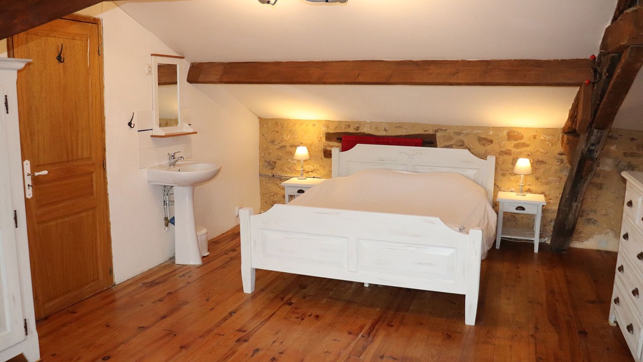 Photo of Bedroom in Le Buisson-de-Cadouin