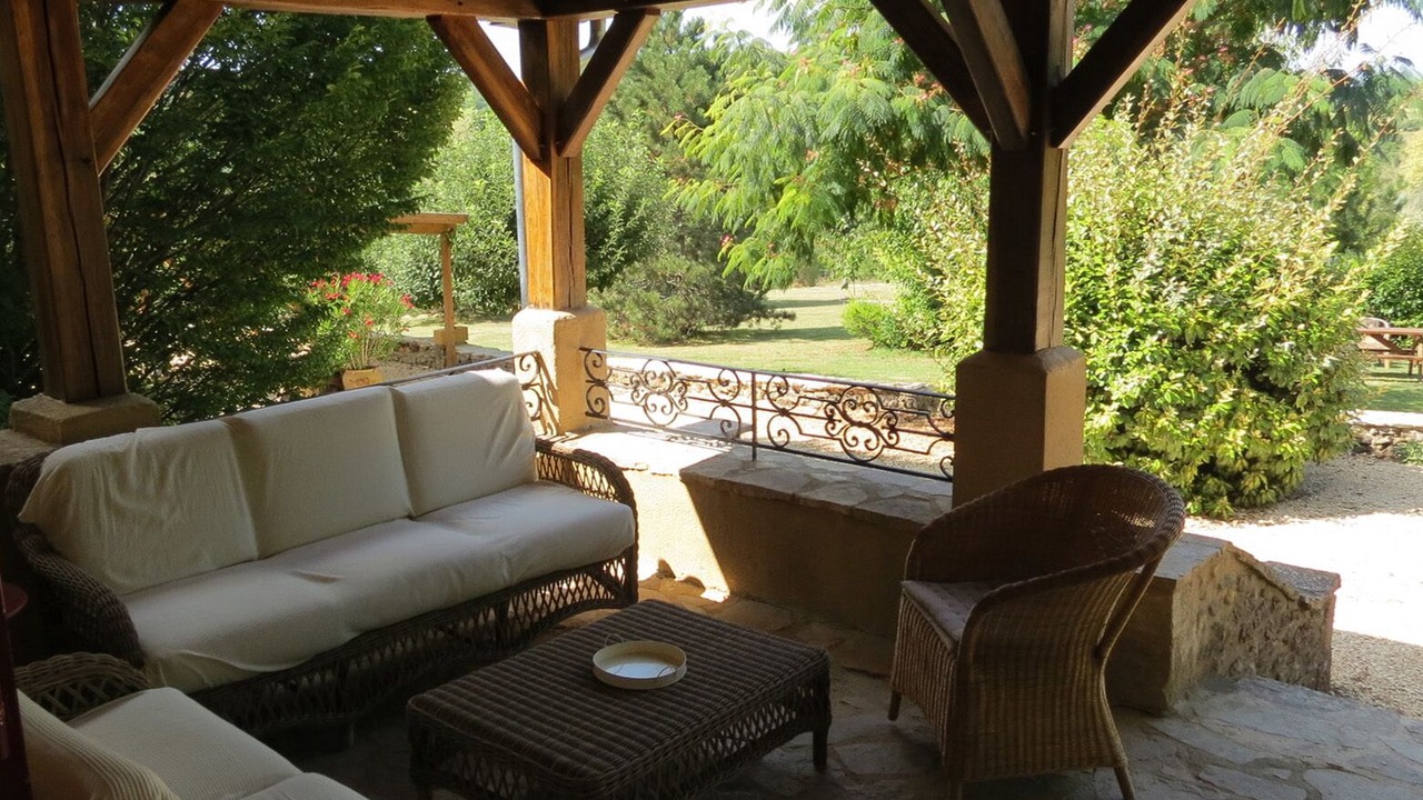 Photo of Patio Balcony in Le Buisson-de-Cadouin