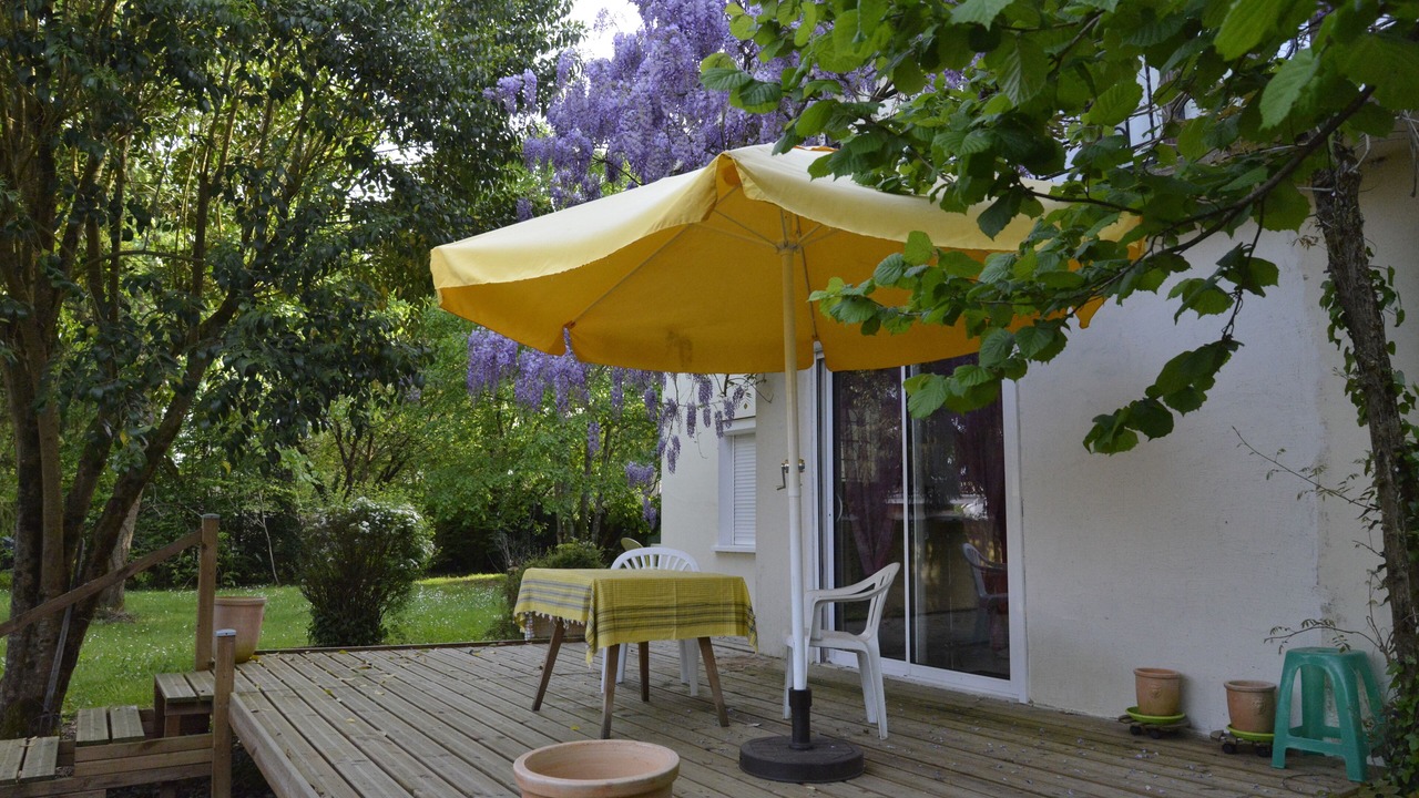 Photo of Outdoor in Ambares-et-Lagrave