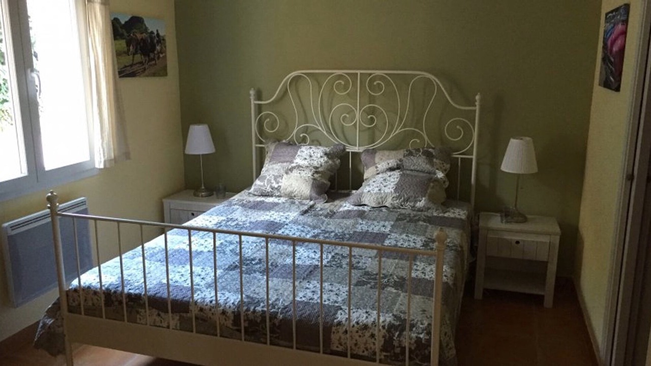 Photo of Bedroom in Saumane-de-Vaucluse