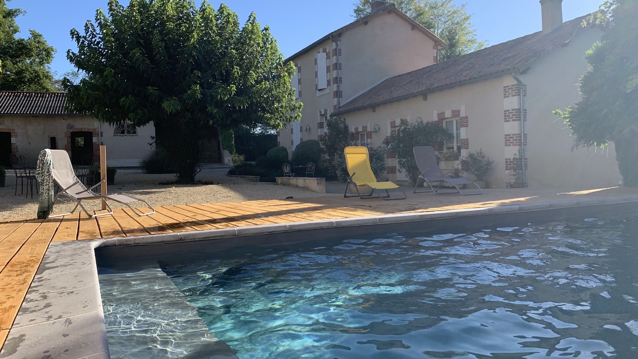 Photo of Outdoor in Persac