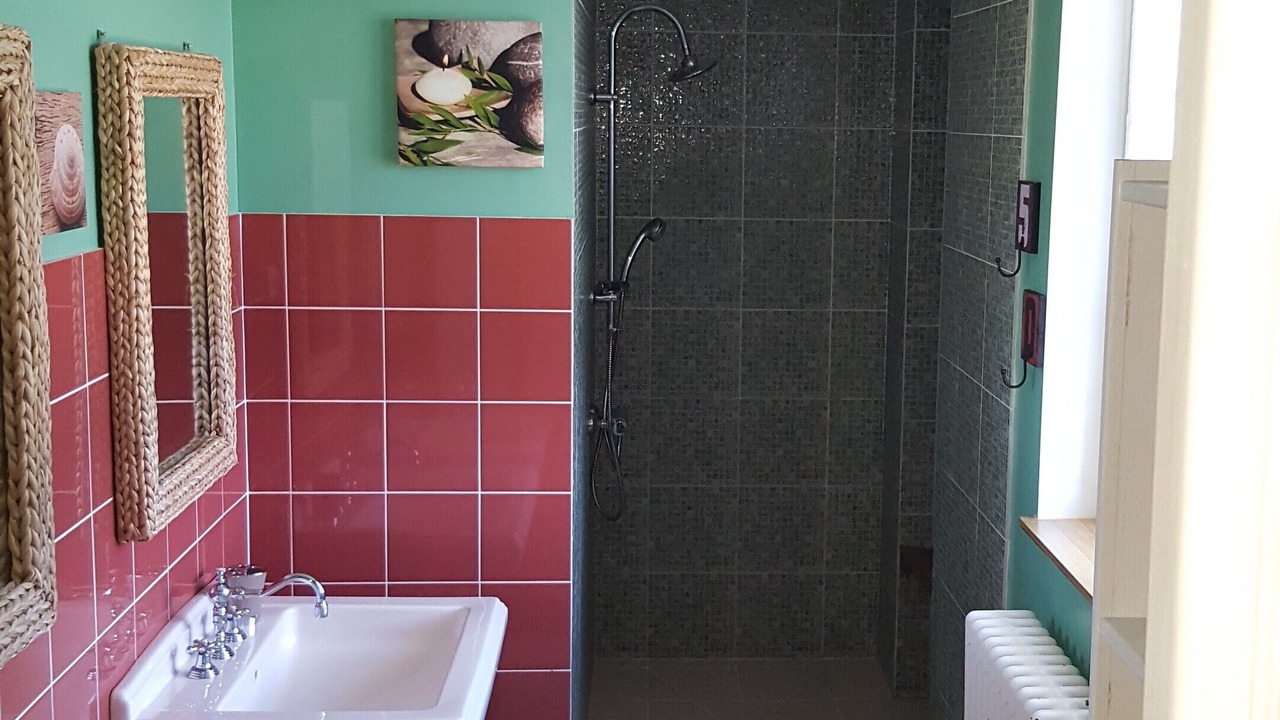 Photo of Bathroom in Persac
