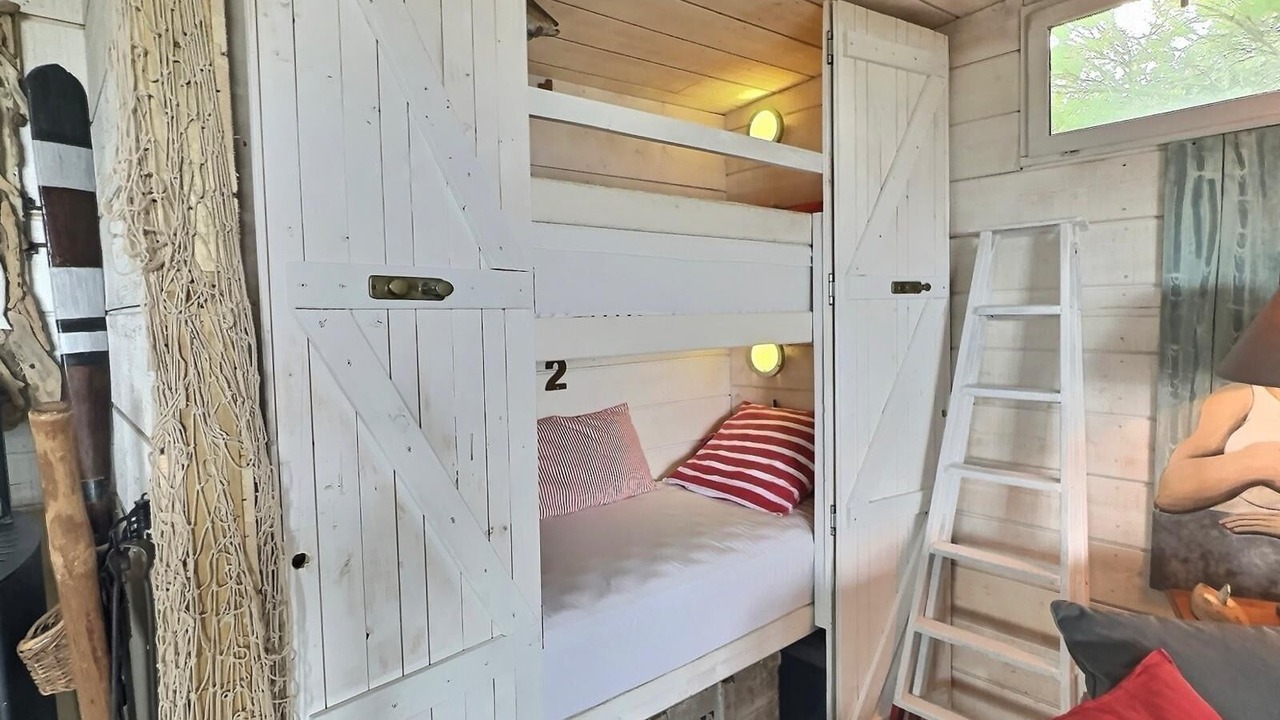 Photo of Bedroom in Saint-Vivien-de-Medoc