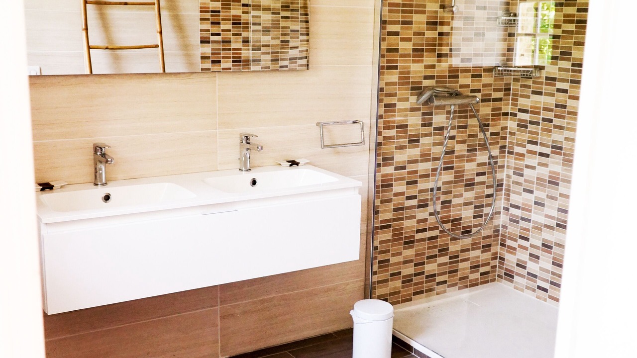 Photo of Bathroom in Domme
