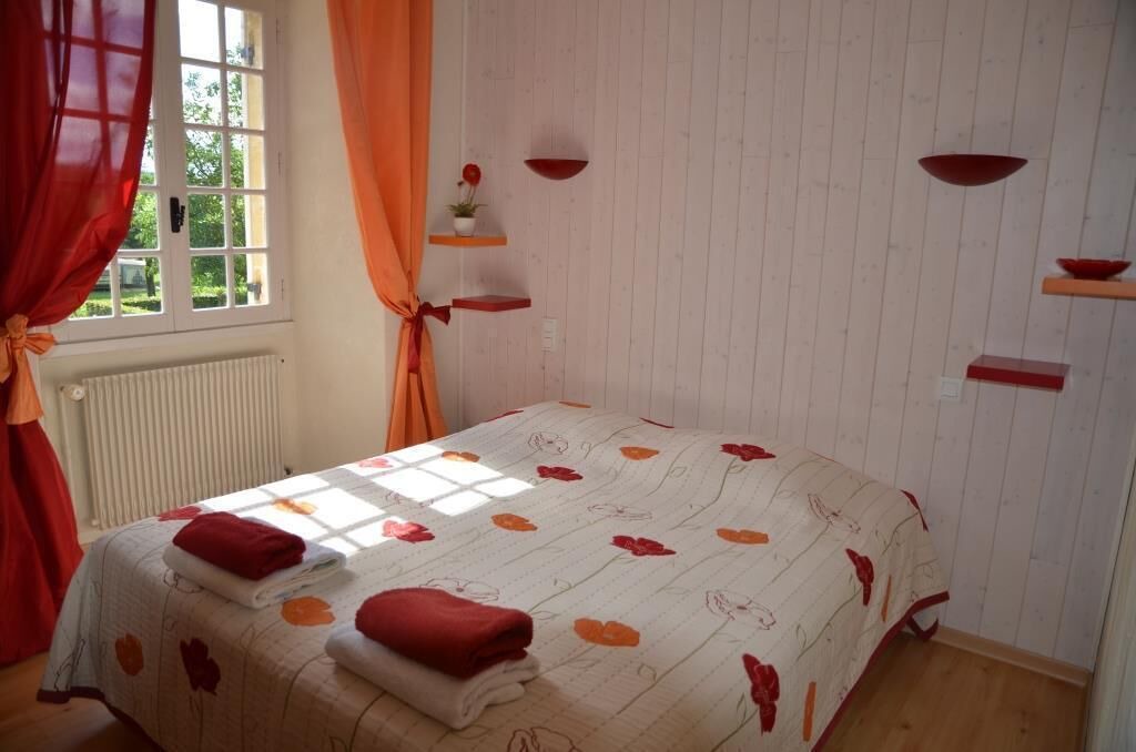 Photo of Bedroom in Domme