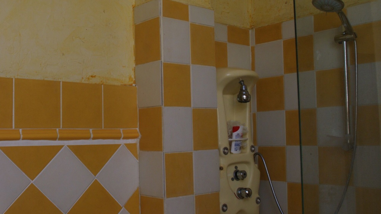 Photo of Bathroom in Noblat