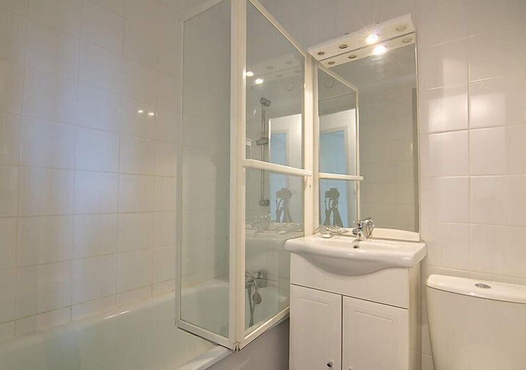 Photo of Bathroom in Saint-Jean-de-Luz