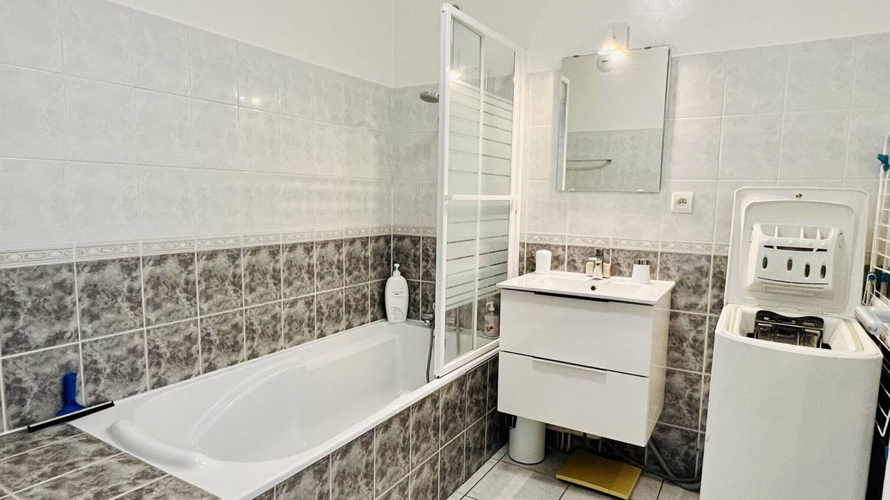 Photo of Bathroom in Cambo-les-Bains