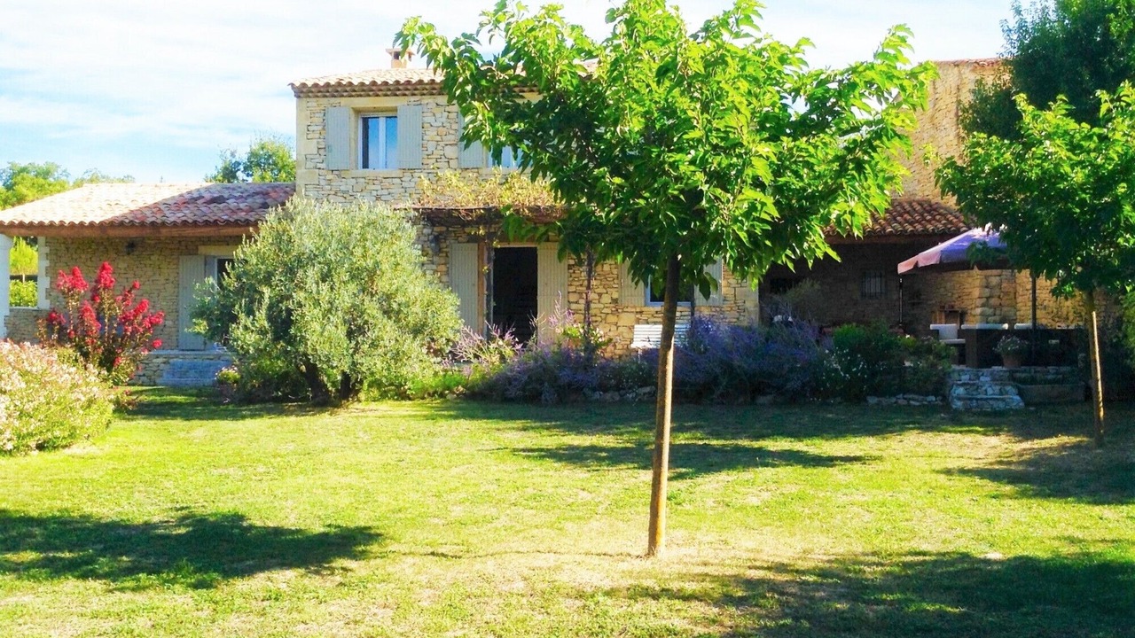 Photo of Outdoor in Murs