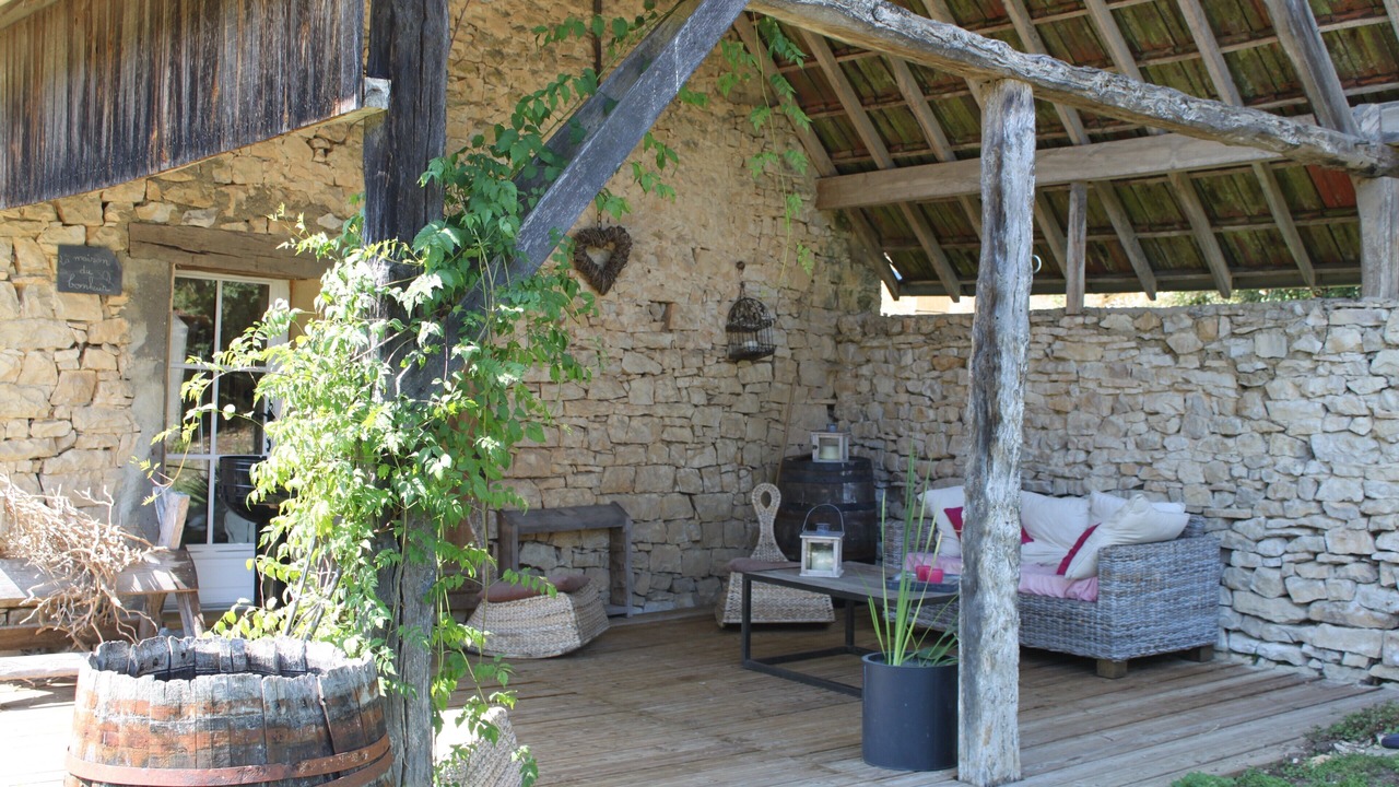 Photo of Patio Balcony in Saint-Aubin-de-Nabirat