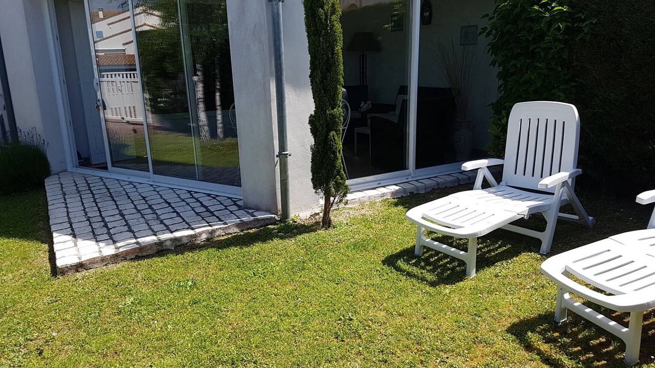 Photo of Patio Balcony in Vaux-sur-Mer