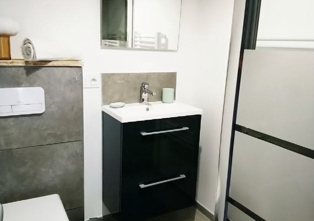Photo of Bathroom in Saint-Martin-de-Crau