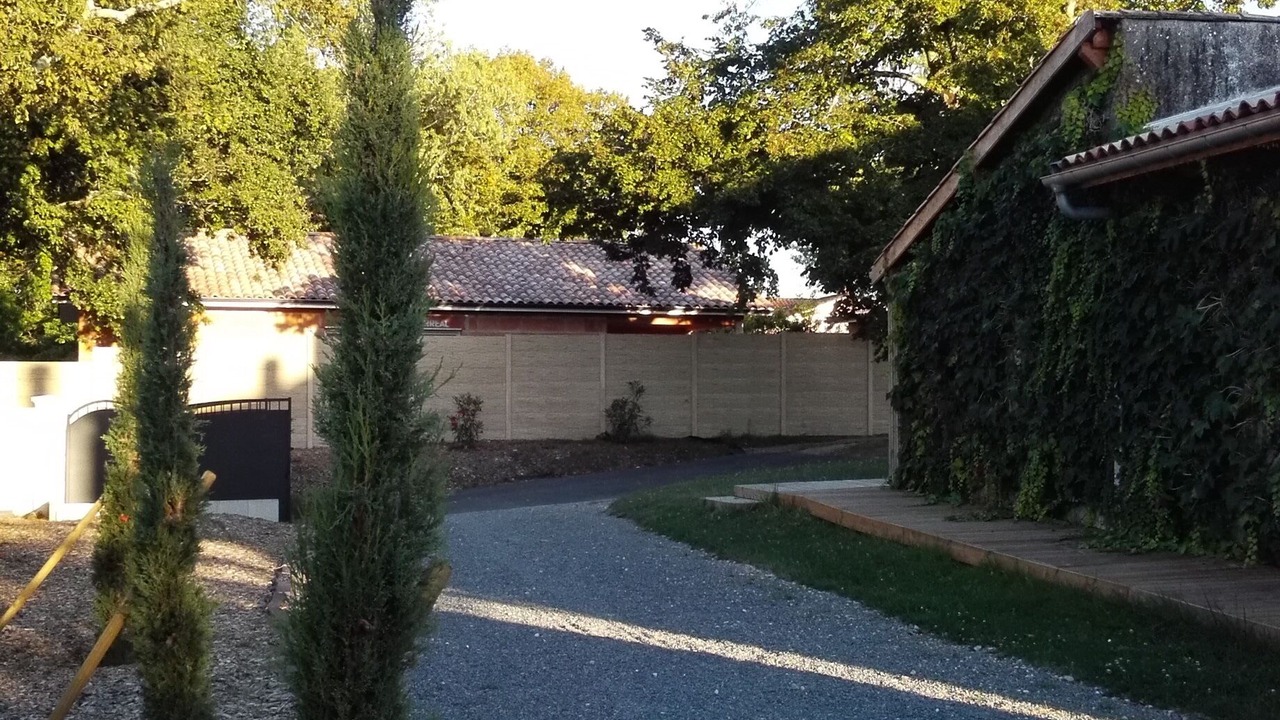 Photo of Outdoor in Pompignac
