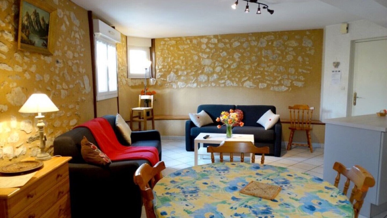 Photo of Livingroom in Lisle