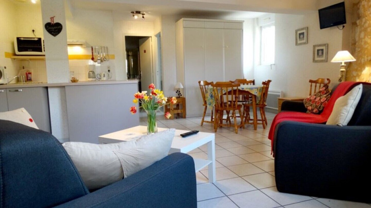 Photo of Livingroom in Lisle