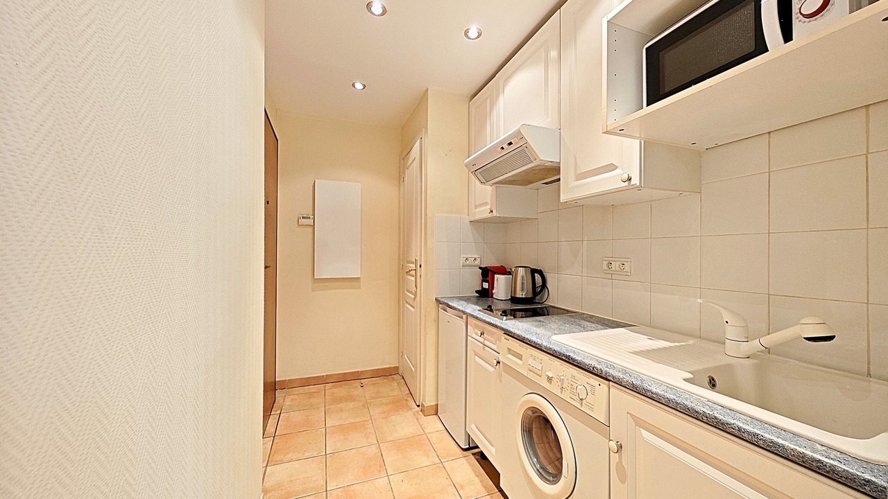 Photo of Kitchen in Cannes City Centre