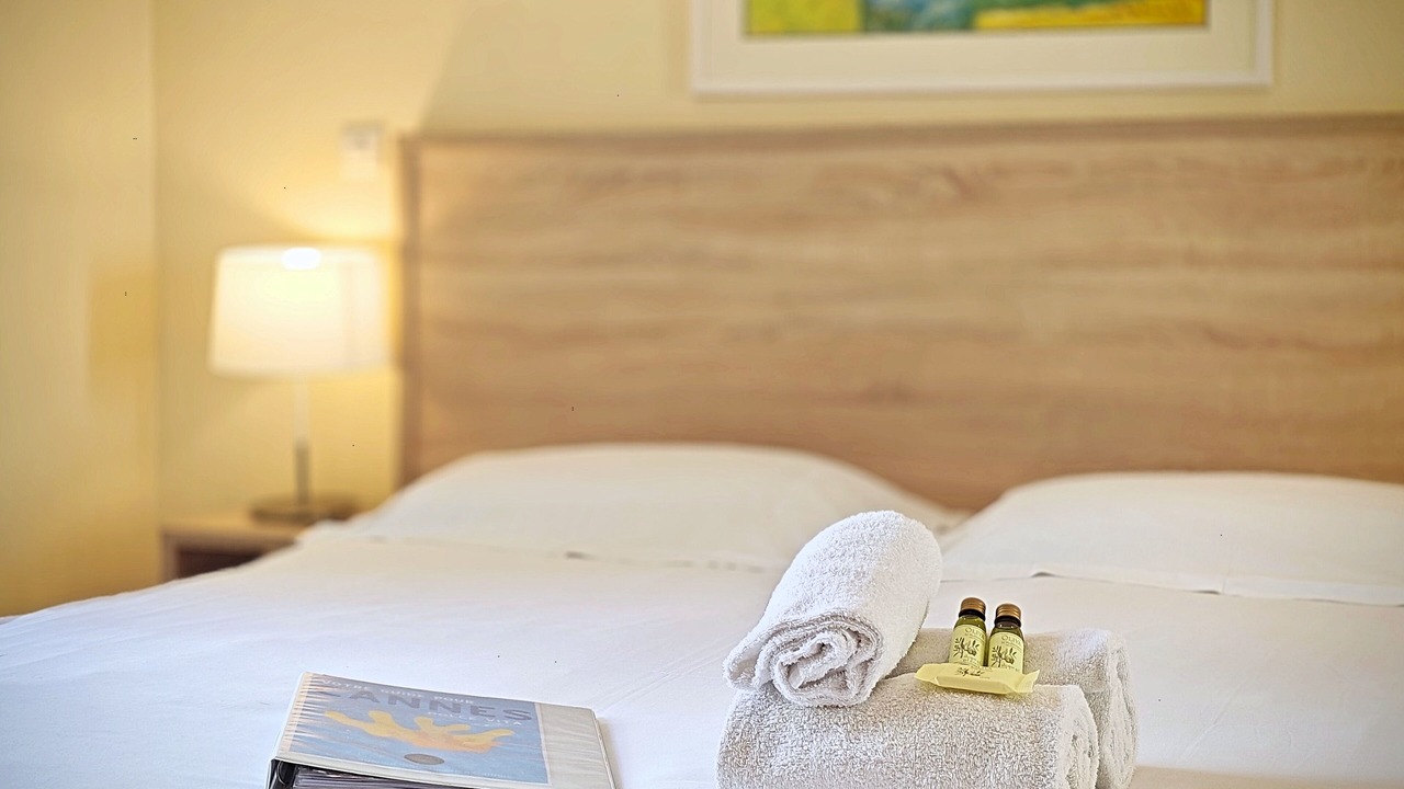 Photo of Bedroom in Cannes City Centre