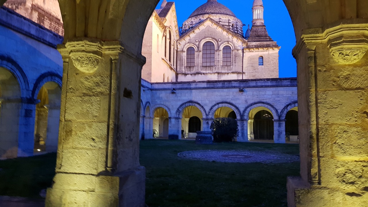 Photo of Others in Perigueux