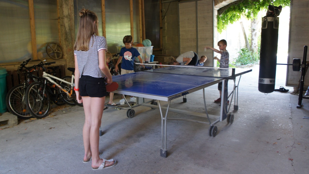 Photo of Others in Pons