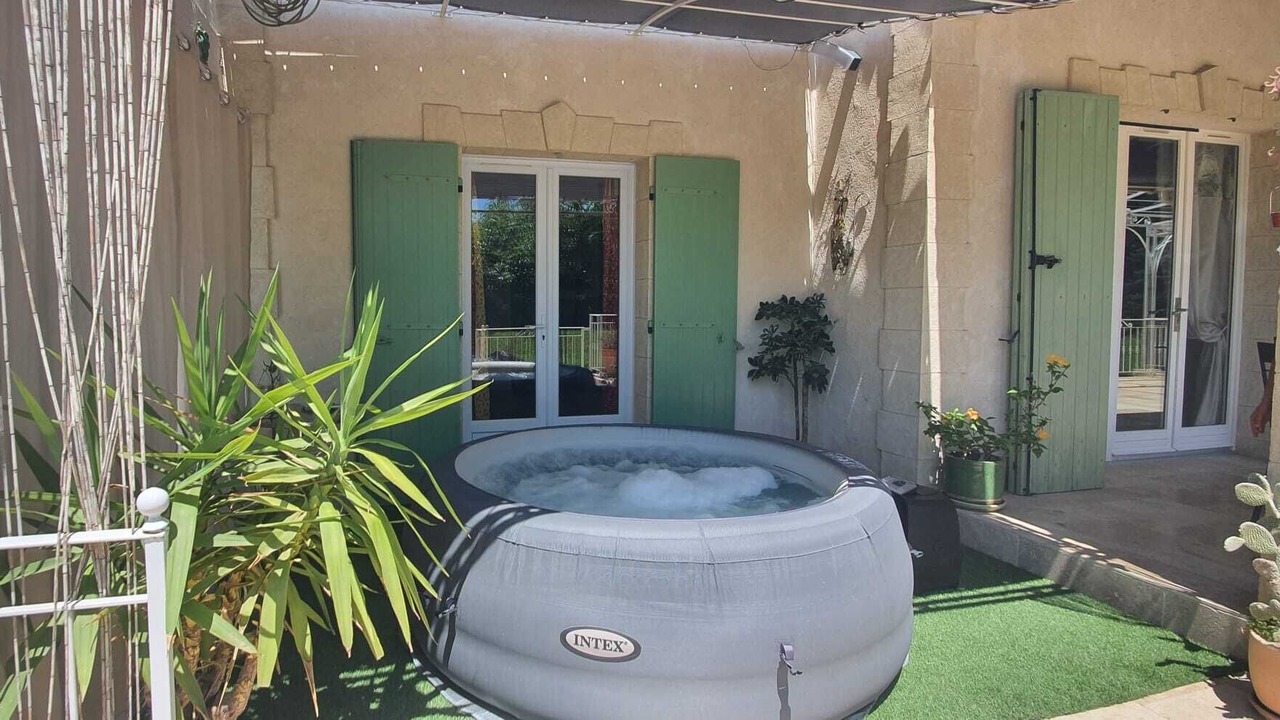 Photo of Patio Balcony in Menerbes