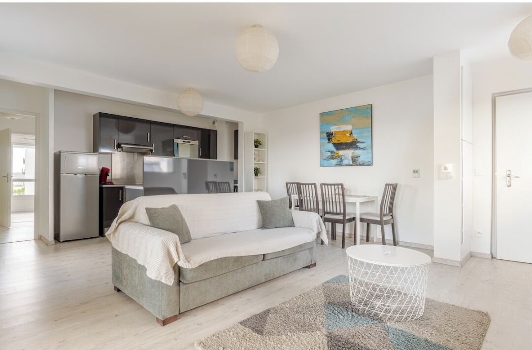 Photo of Livingroom in Bassins a Flot