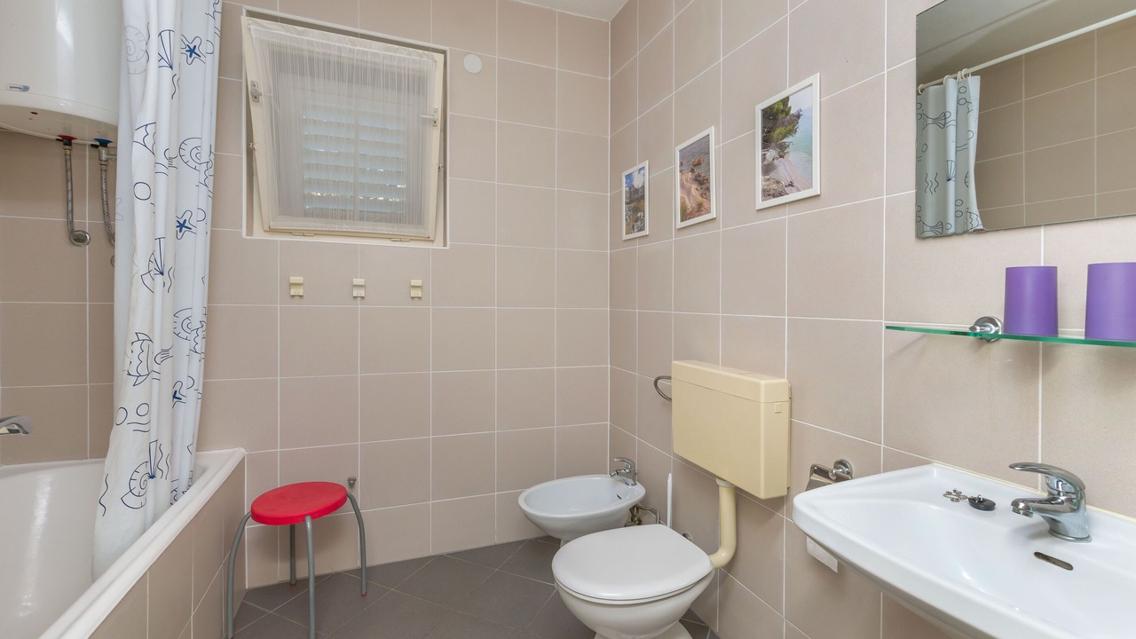 Photo of Bathroom in Baska Voda