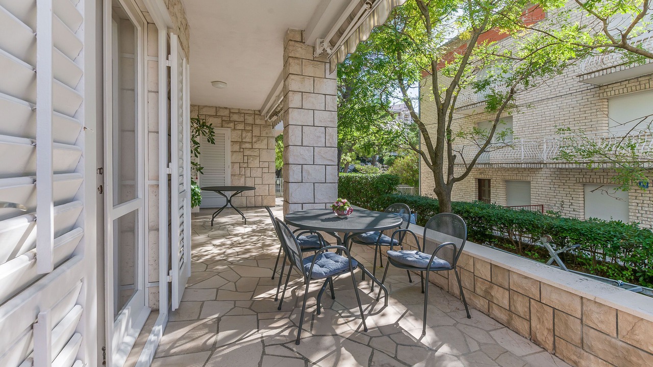 Photo of Patio Balcony in Baska Voda