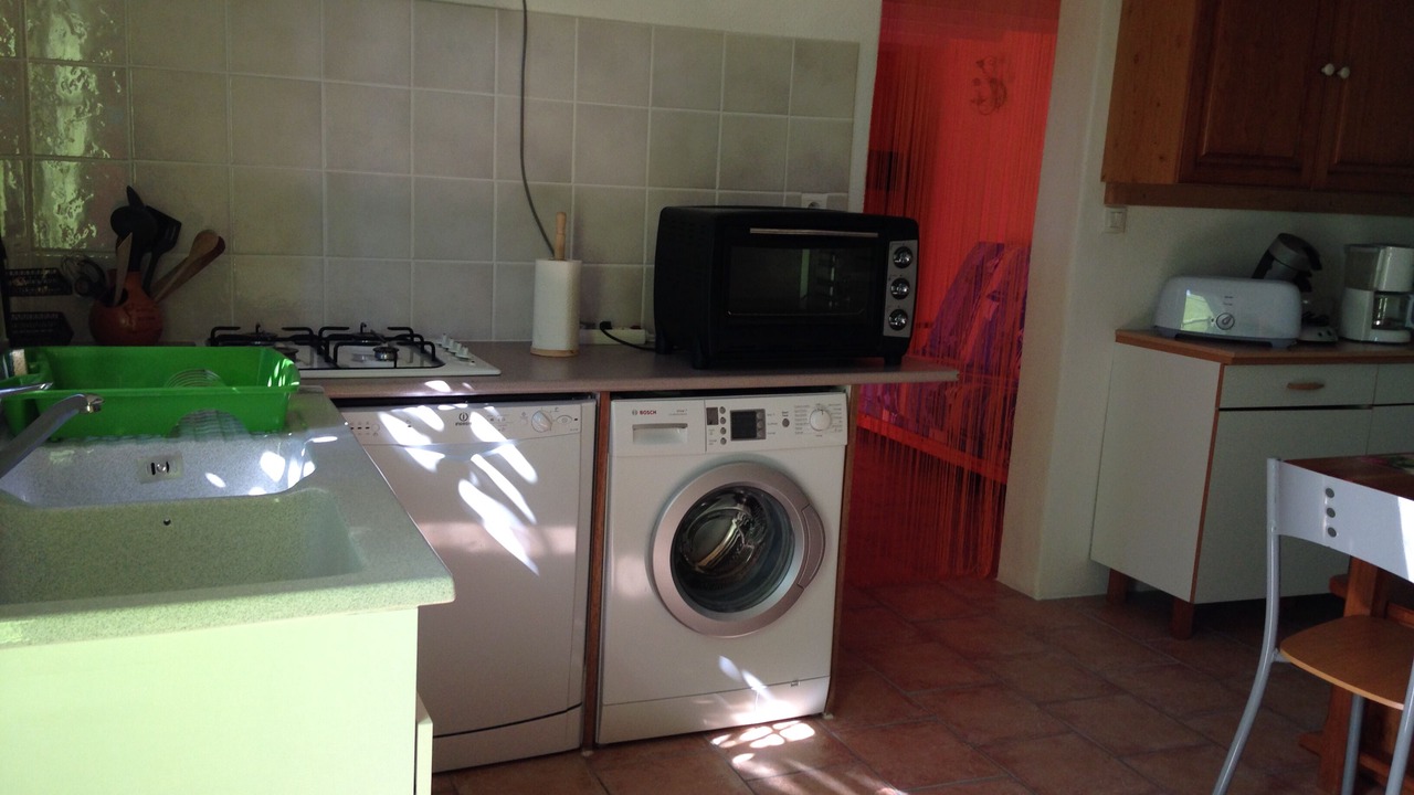Photo of Kitchen in Etaules