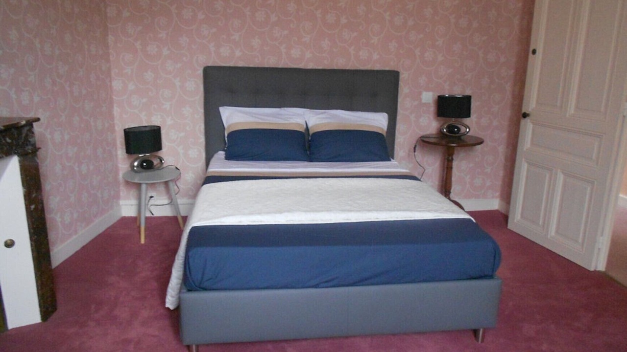 Photo of Bedroom in Airvault