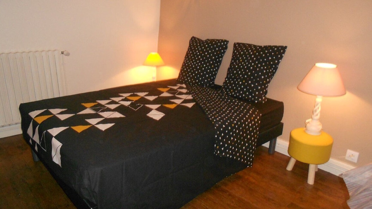 Photo of Bedroom in Airvault
