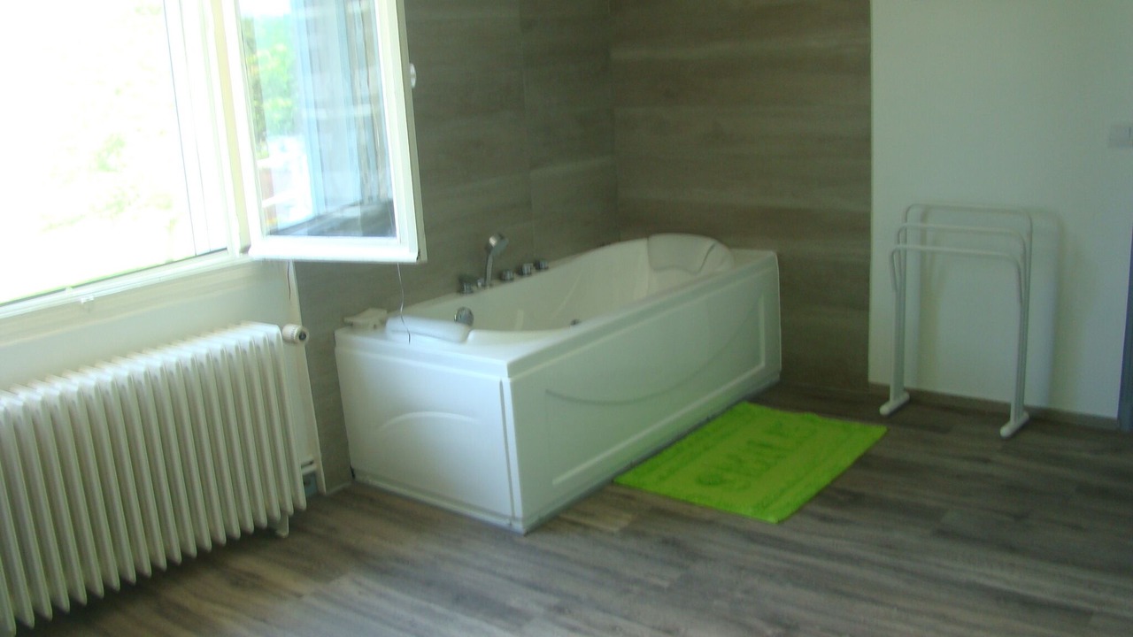 Photo of Bathroom in Mauzac-et-Grand-Castang