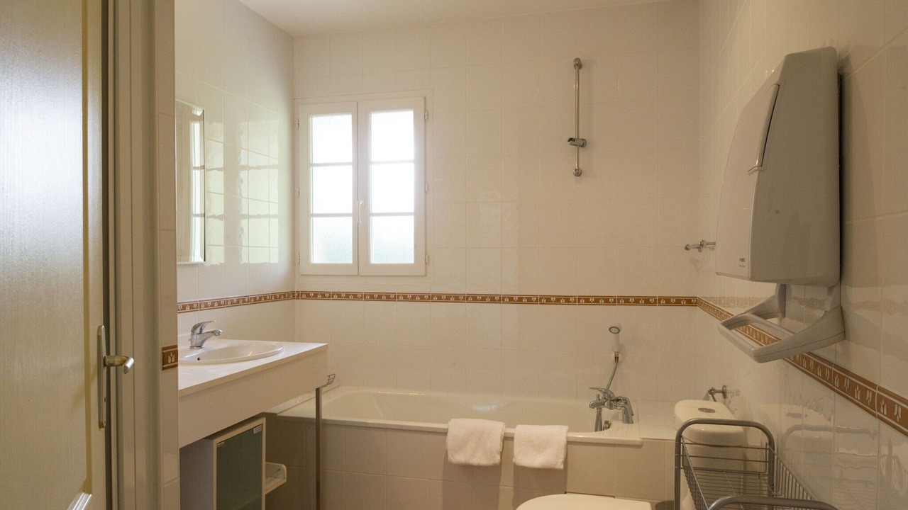 Photo of Bathroom in Vasles