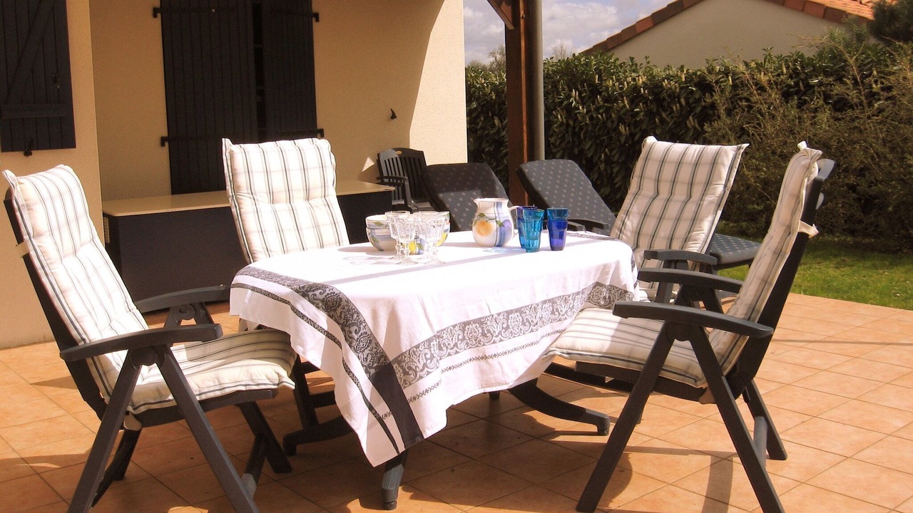 Photo of Patio Balcony in Vasles