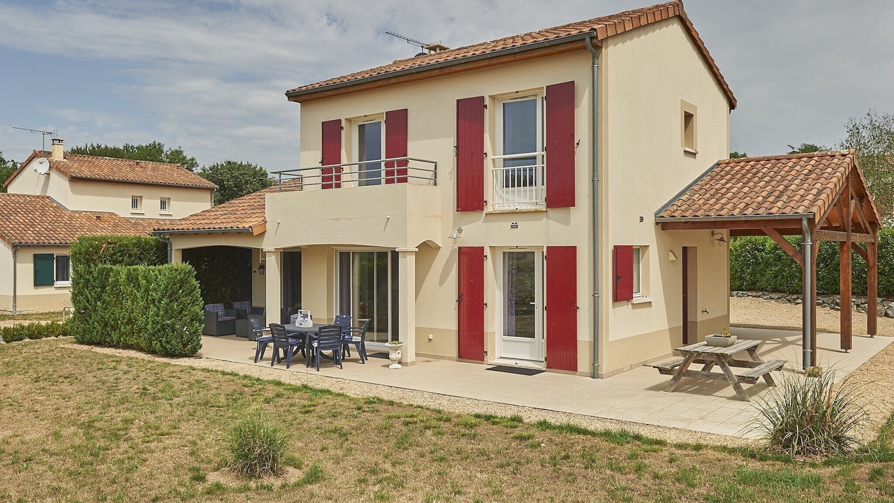 Photo of Outdoor in Vasles