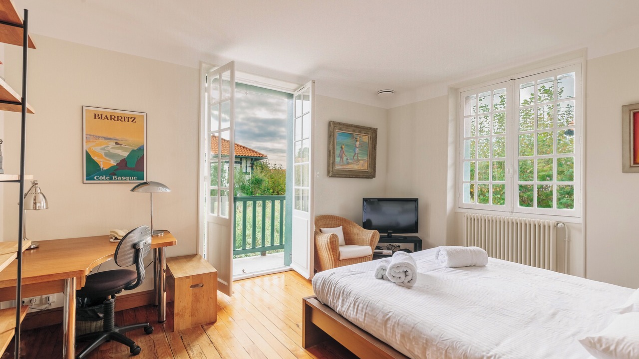 Photo of Bedroom in Biarritz