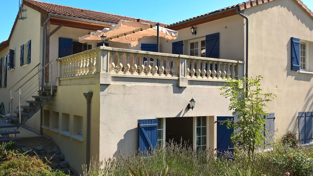 Photo of Outdoor in Vasles