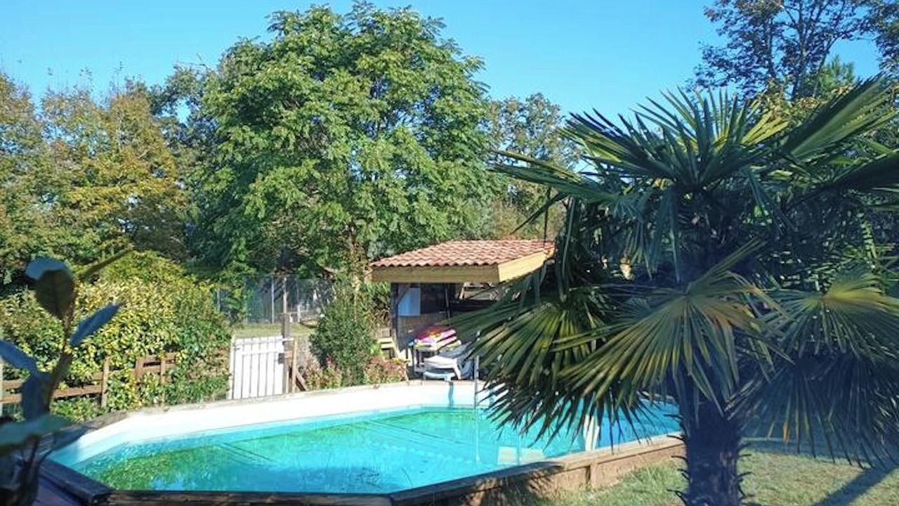 Photo of Outdoor in Pouydesseaux