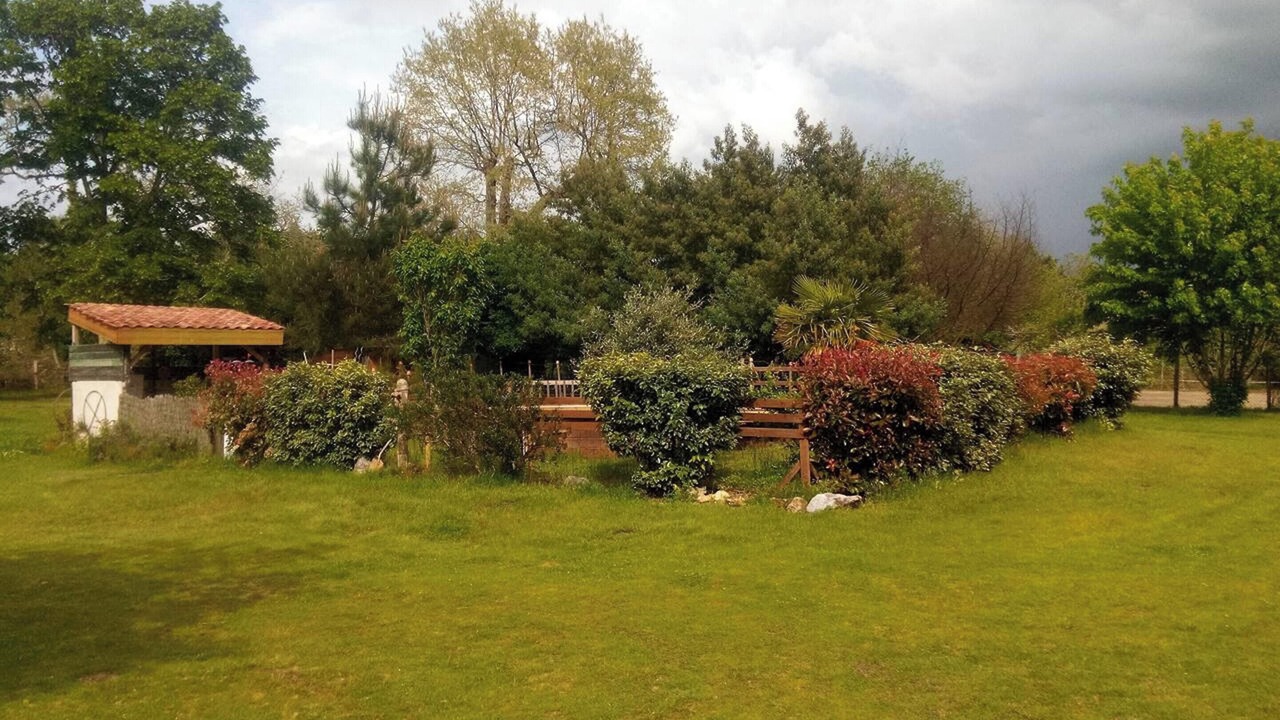 Photo of Outdoor in Pouydesseaux