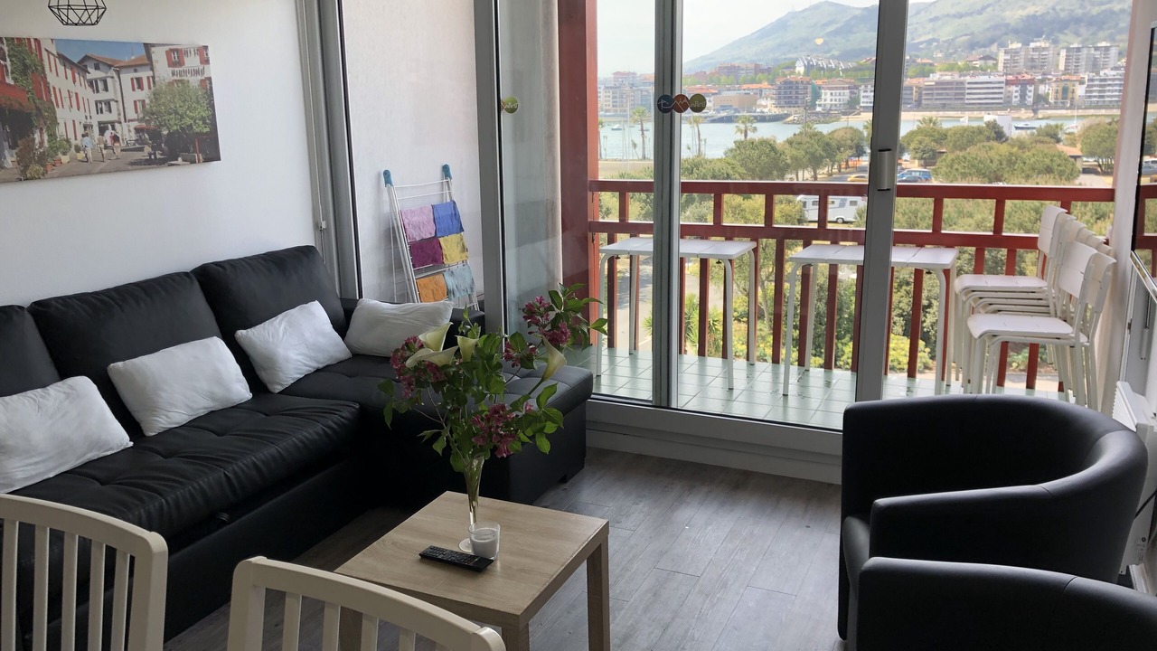 Photo of Livingroom in Hendaye