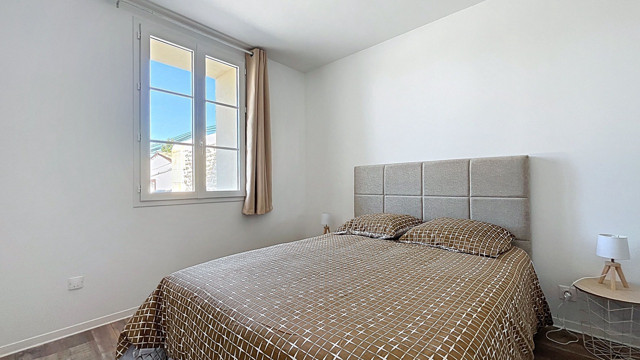 Photo of Bedroom in Anglade