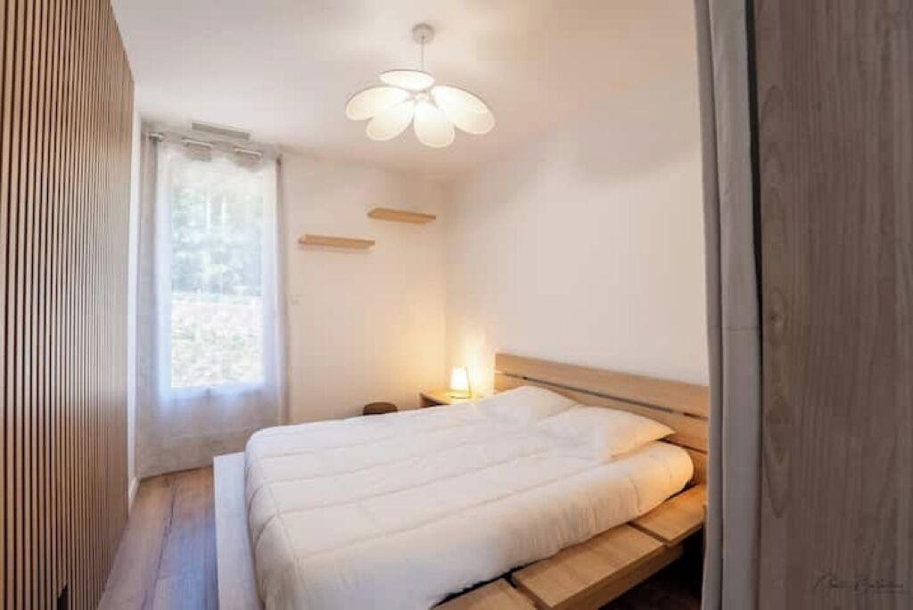 Photo of Bedroom in Pauillac