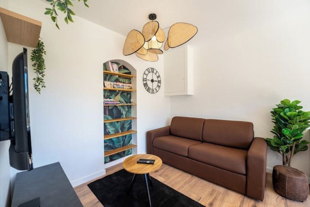 Photo of Livingroom in Pauillac