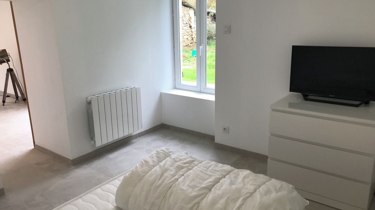 Photo of Bedroom in Salles-en-Toulon